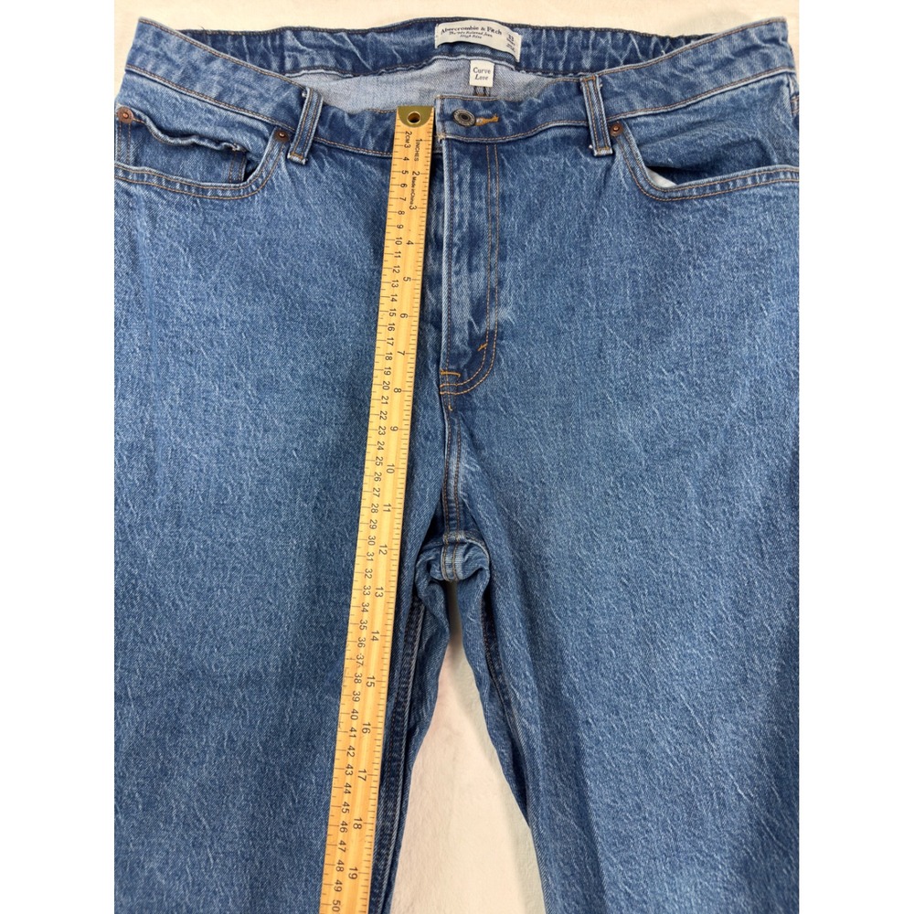 Abercrombie & Fitch Curve Love 90s Relaxed Jean High Rise Blue 33 Short Womens - Picture 4 of 8